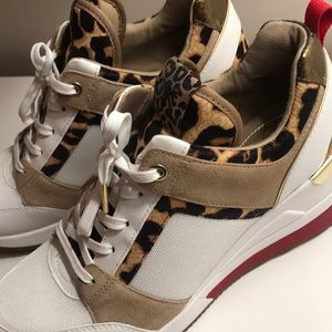 Michael Kors Georgie Leopard Sneakers 8.5